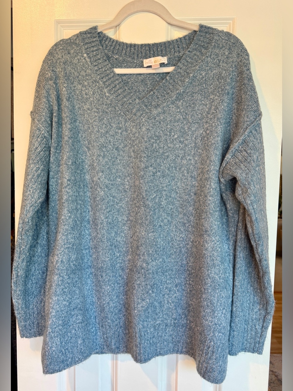 Belle by Kim Gravel | Women’s Heathered Light Blue V-Neck Sweater | Size Medium